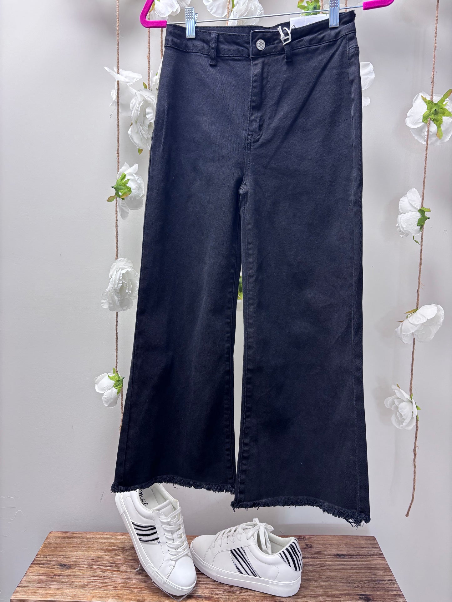 black high waisted frayed jeans