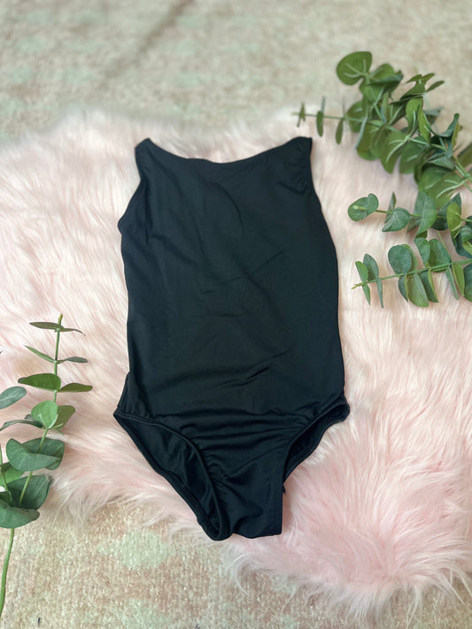 Boat Neck Deep V Back Leo 22121