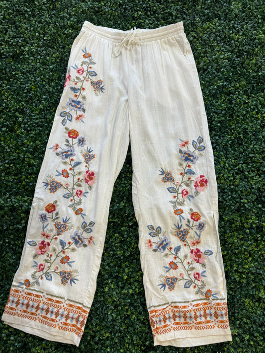 Linen Embroidered Slit Side Pant