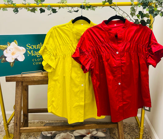 Yellow short sleeve pleated shirt