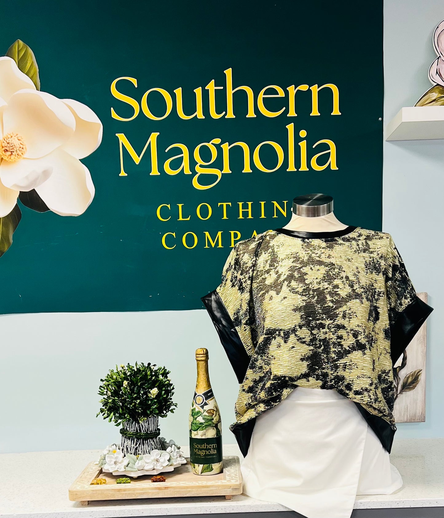 Gold-Black Abstract Metallic Pattern Drop Shoulder Wide Top